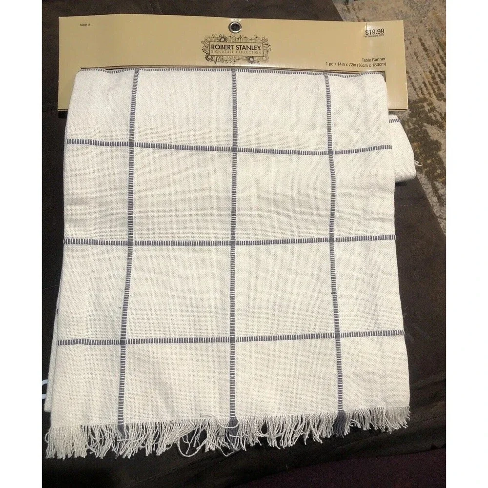 TABLE RUNNER - Picture 1 of 8
